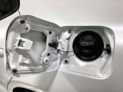 Used 2019 Toyota Camry XSE image 43