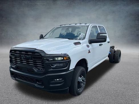New 2025 RAM 3500 Tradesman image 25