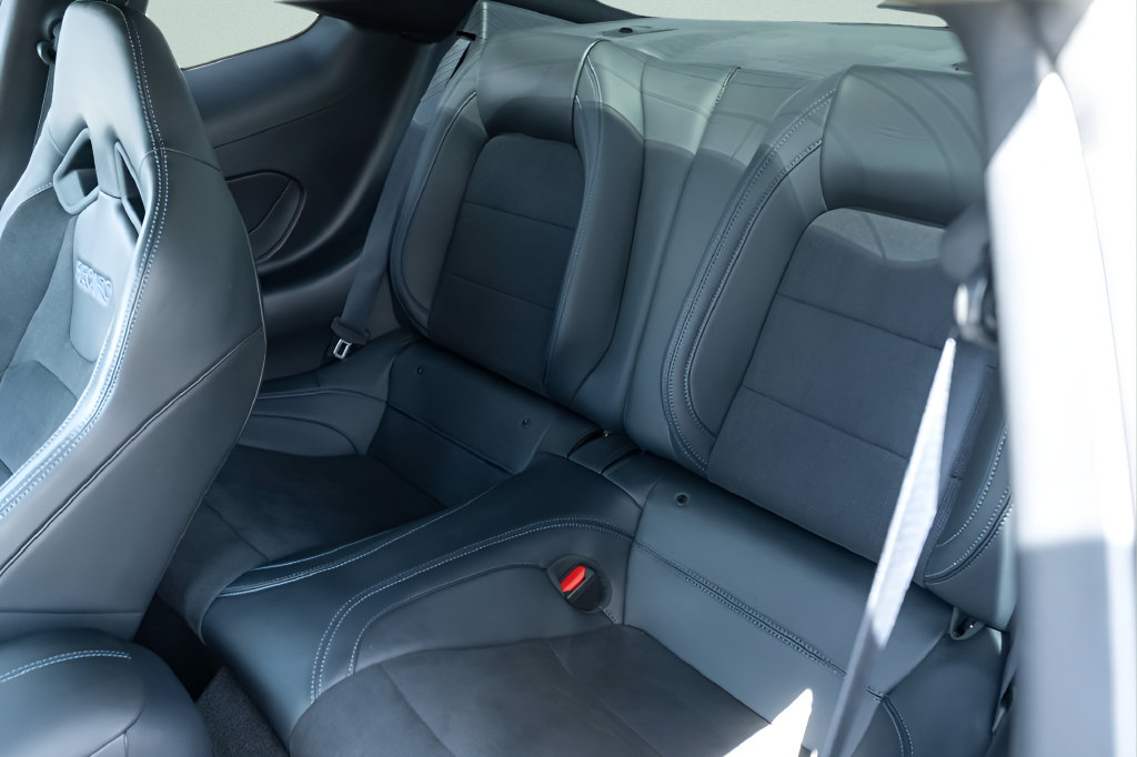 Used 2024 Ford Mustang Dark Horse RWD image 16