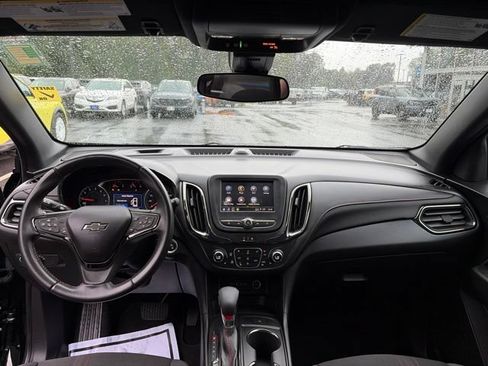Used 2022 Chevrolet Equinox RS FWD image 10