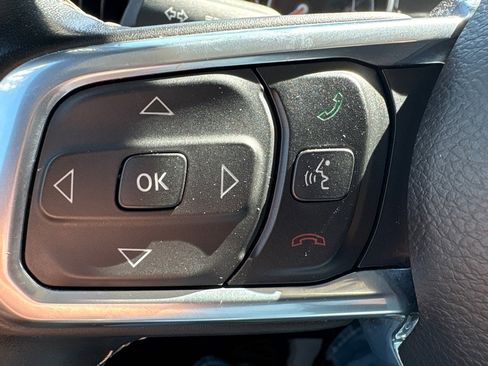 Used 2022 Jeep Gladiator Overland AWD/4WD image 20