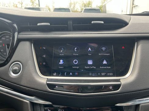 Used 2023 Cadillac XT5 Premium Luxury w/ Technology Package AWD/4WD image 15