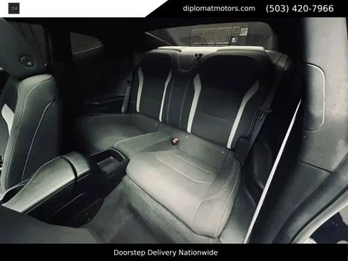 Used 2018 Chevrolet Camaro SS RWD image 23