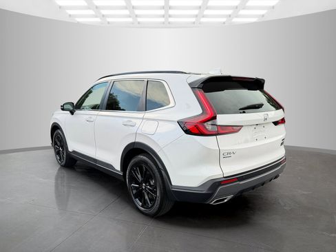 Used 2025 Honda CR-V Sport Touring image 4