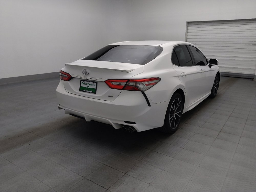 Used 2018 Toyota Camry SE FWD image 9
