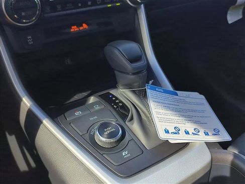 New 2025 Toyota RAV4 XLE image 21