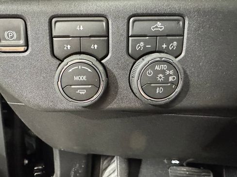 New 2026 Chevrolet Silverado 3500 LT AWD/4WD image 19