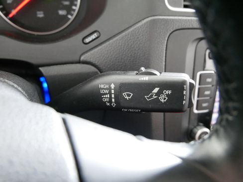 Used 2014 Volkswagen Jetta SE image 29