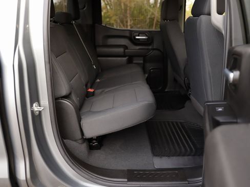 Used 2021 Chevrolet Silverado 1500 Custom w/ LPO, Dark Essentials Package image 26