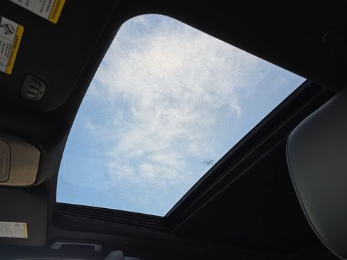 New 2026 Ford Expedition Tremor image 36