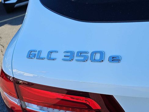 Used 2019 Mercedes-Benz GLC 350e 4MATIC image 34
