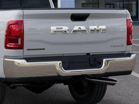 New 2026 RAM 2500 Big Horn AWD/4WD image 44