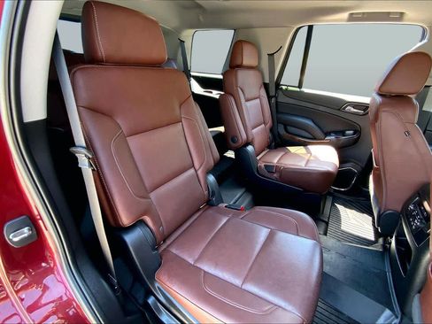 Used 2020 Chevrolet Tahoe Premier w/ Premier Plus Edition AWD/4WD image 20