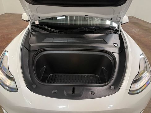 Used 2021 Tesla Model Y Long Range AWD/4WD image 84