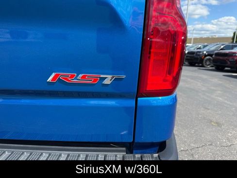Used 2022 Chevrolet Silverado 1500 RST AWD/4WD image 4