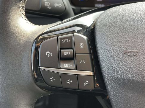 Used 2024 Ford Escape Active w/ Tech Pack #1 AWD/4WD image 10