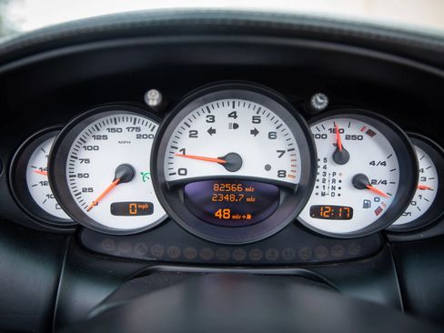 Used 2004 Porsche 911 Carrera 4S image 26