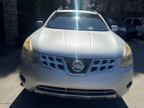 Used 2011 Nissan Rogue SV FWD image 8