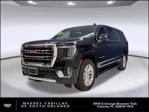 Used 2022 GMC Yukon XL SLT RWD image 1