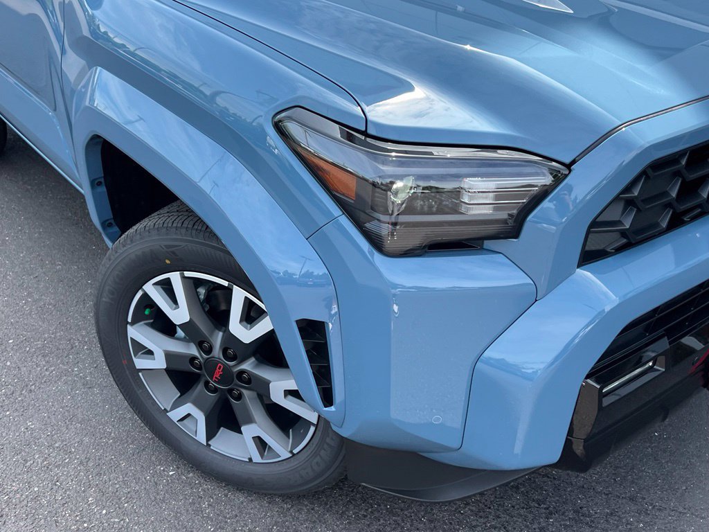 Certified 2026 Toyota 4Runner TRD Sport Premium AWD/4WD image 2