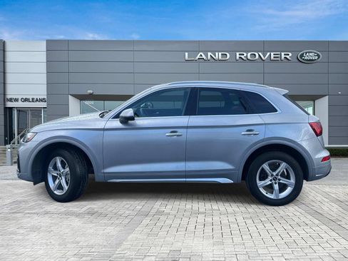 Used 2023 Audi Q5 2.0T Premium w/ Convenience Package AWD/4WD image 2