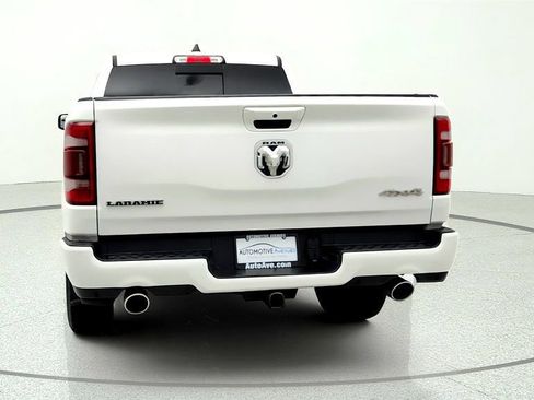 Used 2024 RAM 1500 Laramie AWD/4WD image 6