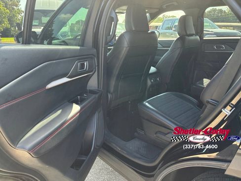 Used 2025 Ford Explorer ST-Line AWD/4WD image 11