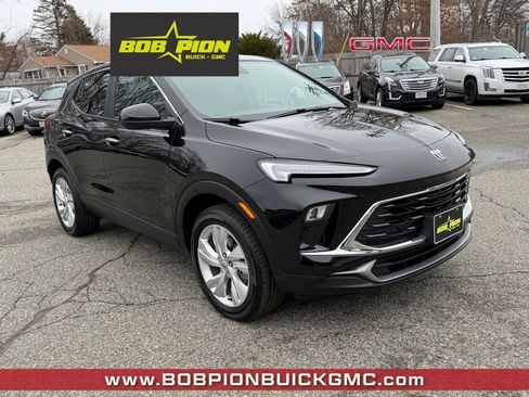 Used 2025 Buick Encore GX Preferred AWD/4WD image 6