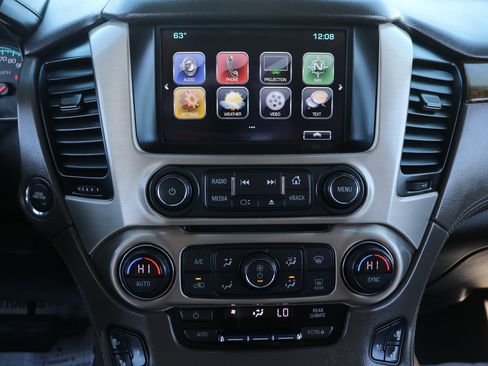 Used 2017 GMC Yukon XL Denali w/ Open Road Package image 21