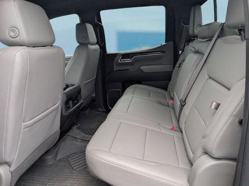 Used 2023 Chevrolet Silverado 1500 LT Trail Boss w/ LT Trail Boss Premium Package image 14