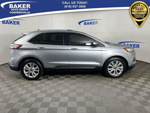 Used 2020 Ford Edge Titanium w/ Cargo Accessory Package image 10