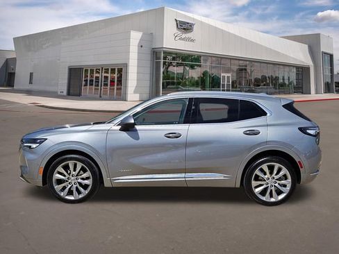 Used 2023 Buick Envision Avenir image 3