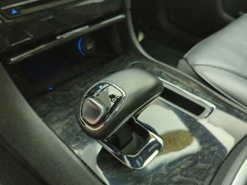 Used 2014 Chrysler 300 C w/ Light Group AWD/4WD image 19