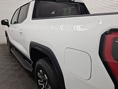 New 2026 GMC Sierra EV Elevation image 6