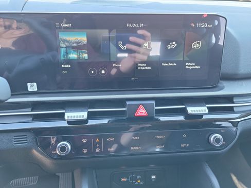 New 2026 Kia Sportage LX w/ LX Convenience Package image 9