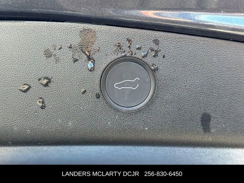 Used 2022 Tesla Model 3 image 17