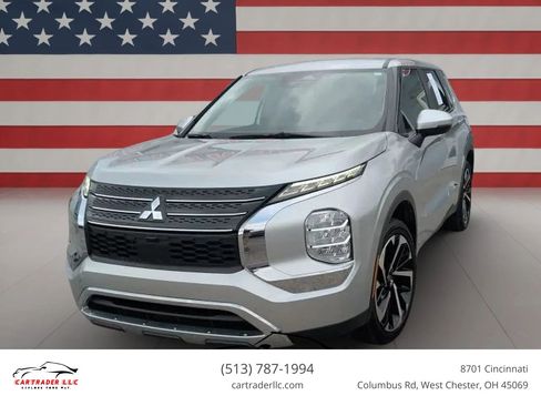 Used 2022 Mitsubishi Outlander ES FWD image 1