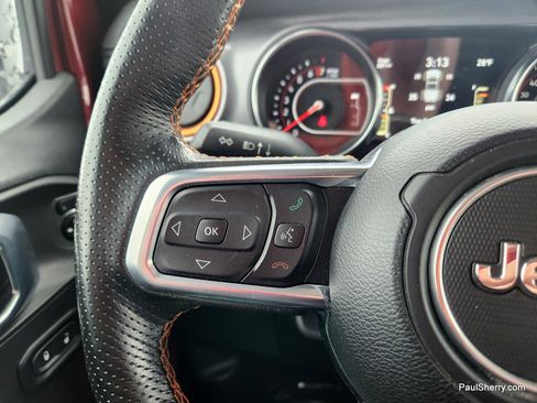 Used 2022 Jeep Gladiator Mojave w/ Cold Weather Group image 31