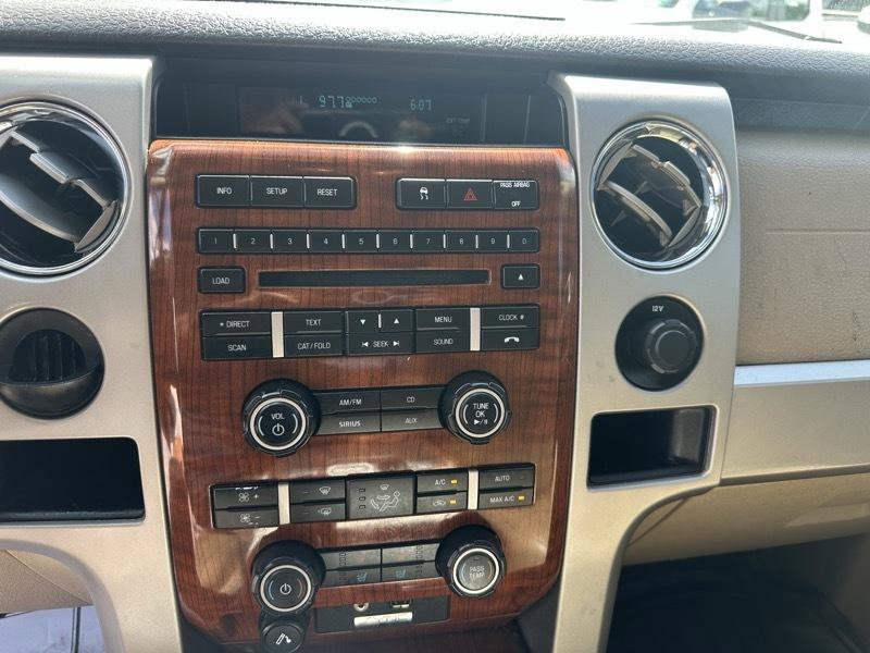 Used 2010 Ford F150 Lariat RWD image 9