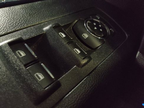 Used 2019 Ford F150 XLT w/ Equipment Group 302A Luxury AWD/4WD image 27