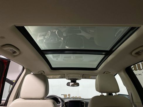 Used 2023 GMC Terrain Denali image 21