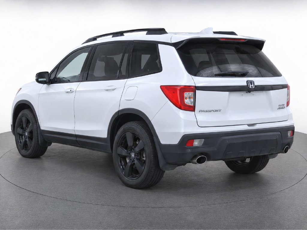 Used 2021 Honda Passport Elite image 3