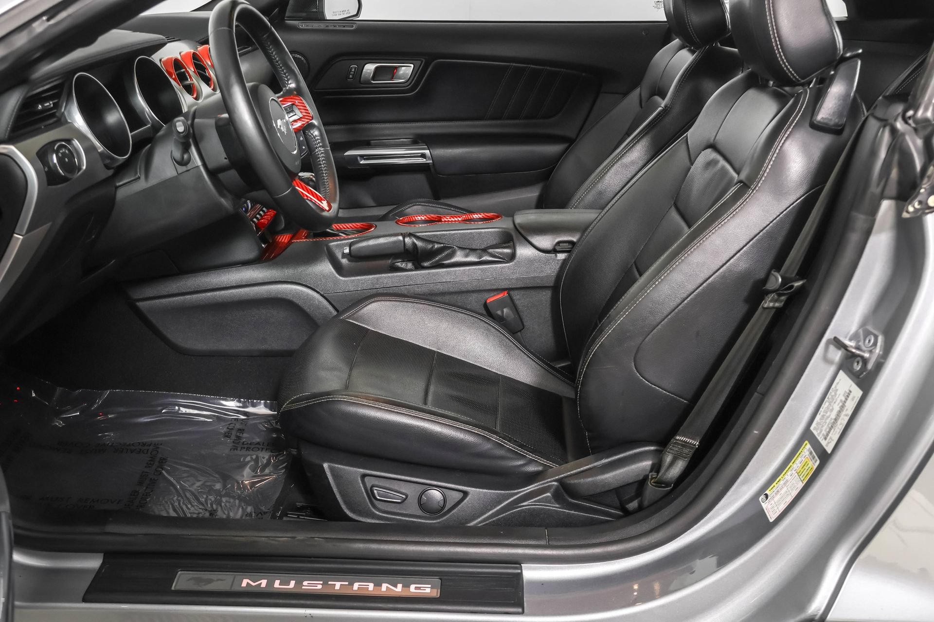 Used 2022 Ford Mustang Premium RWD image 23