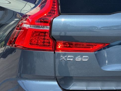 Certified 2023 Volvo XC60 B5 Plus image 35