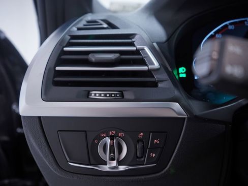 Used 2024 BMW X3 xDrive30i w/ M Sport Package image 19