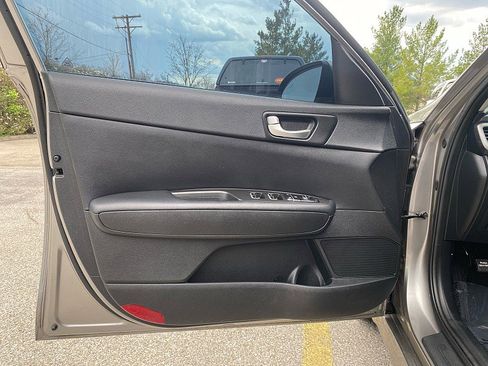 Used 2018 Kia Optima LX w/ 17" Alloy Wheels Package image 13