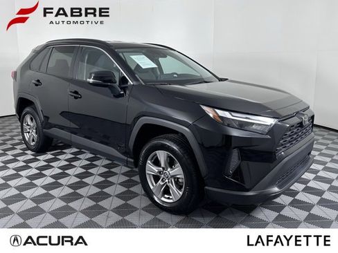 Used 2023 Toyota RAV4 XLE image 1