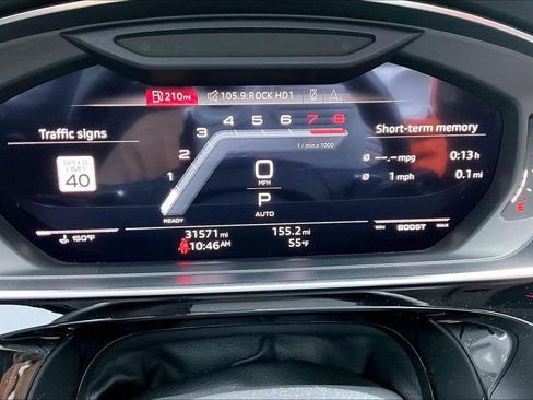 Used 2022 Audi S8 w/ S8 Comfort Plus Package AWD/4WD image 16