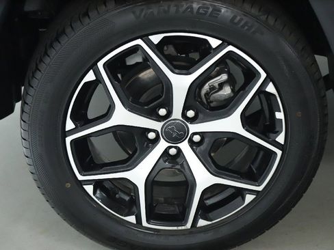 Used 2025 Jeep Compass Limited AWD/4WD image 12