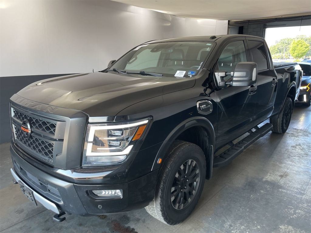 Used 2021 Nissan Titan PRO-4X w/ Pro-4x Convenience Package AWD/4WD image 2
